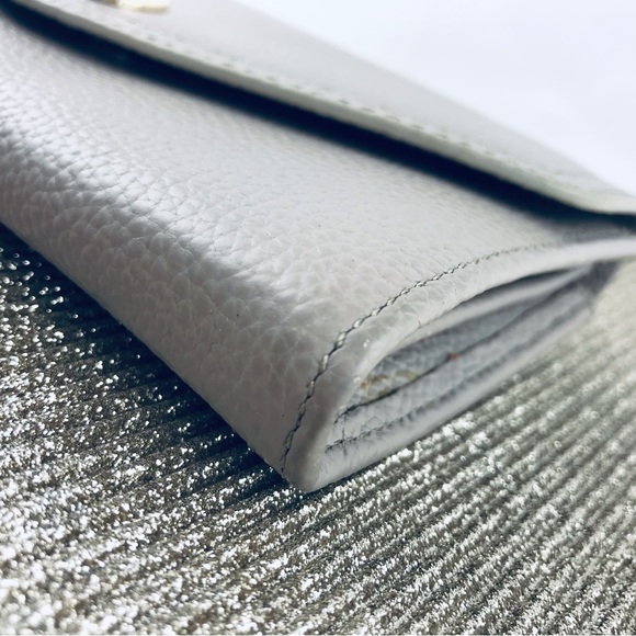 Ora Delphine- Taupe Color Wallet - Picture 3 of 13